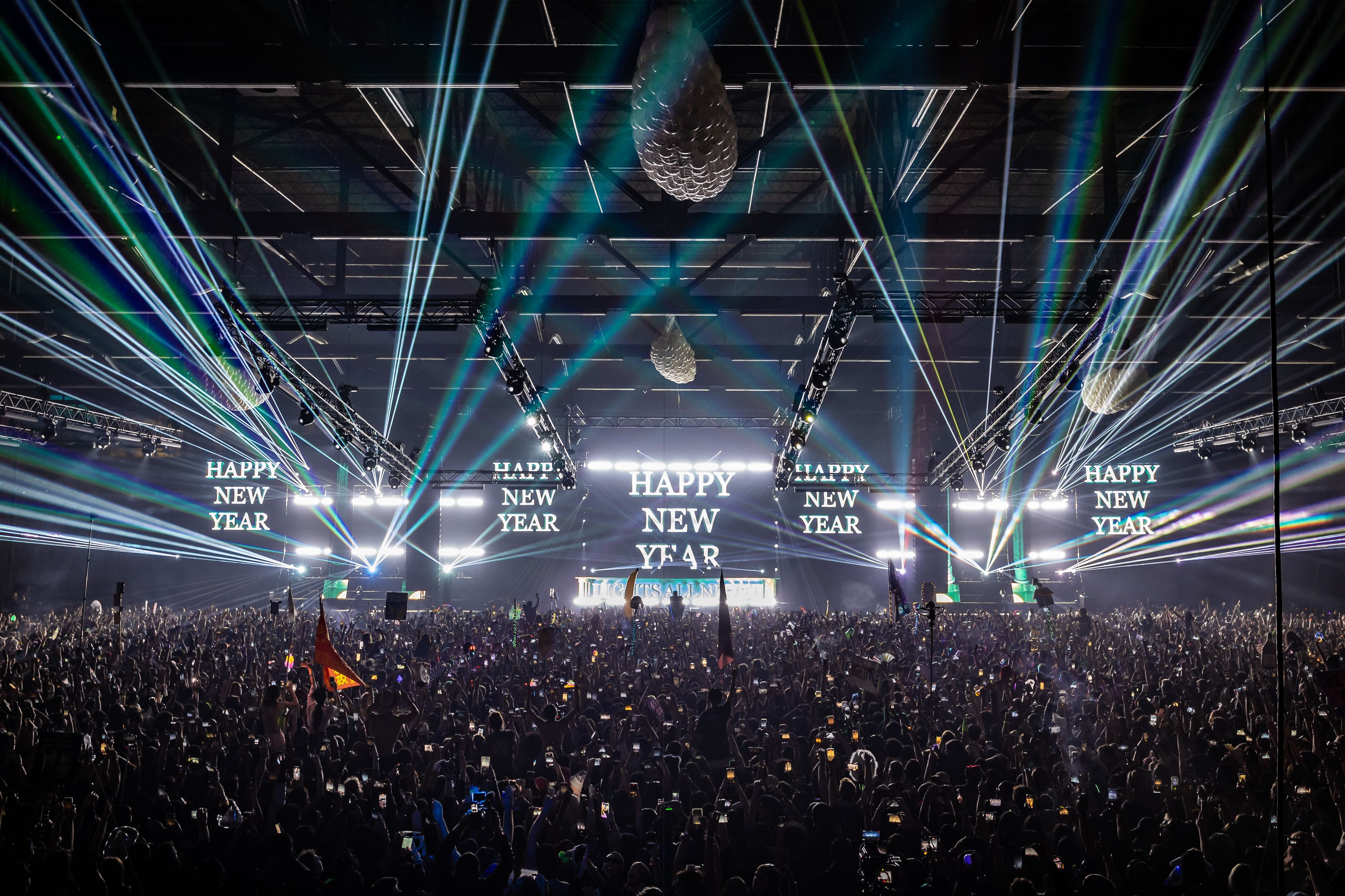 First Timer’s Guide to Lights All Night (LAN)