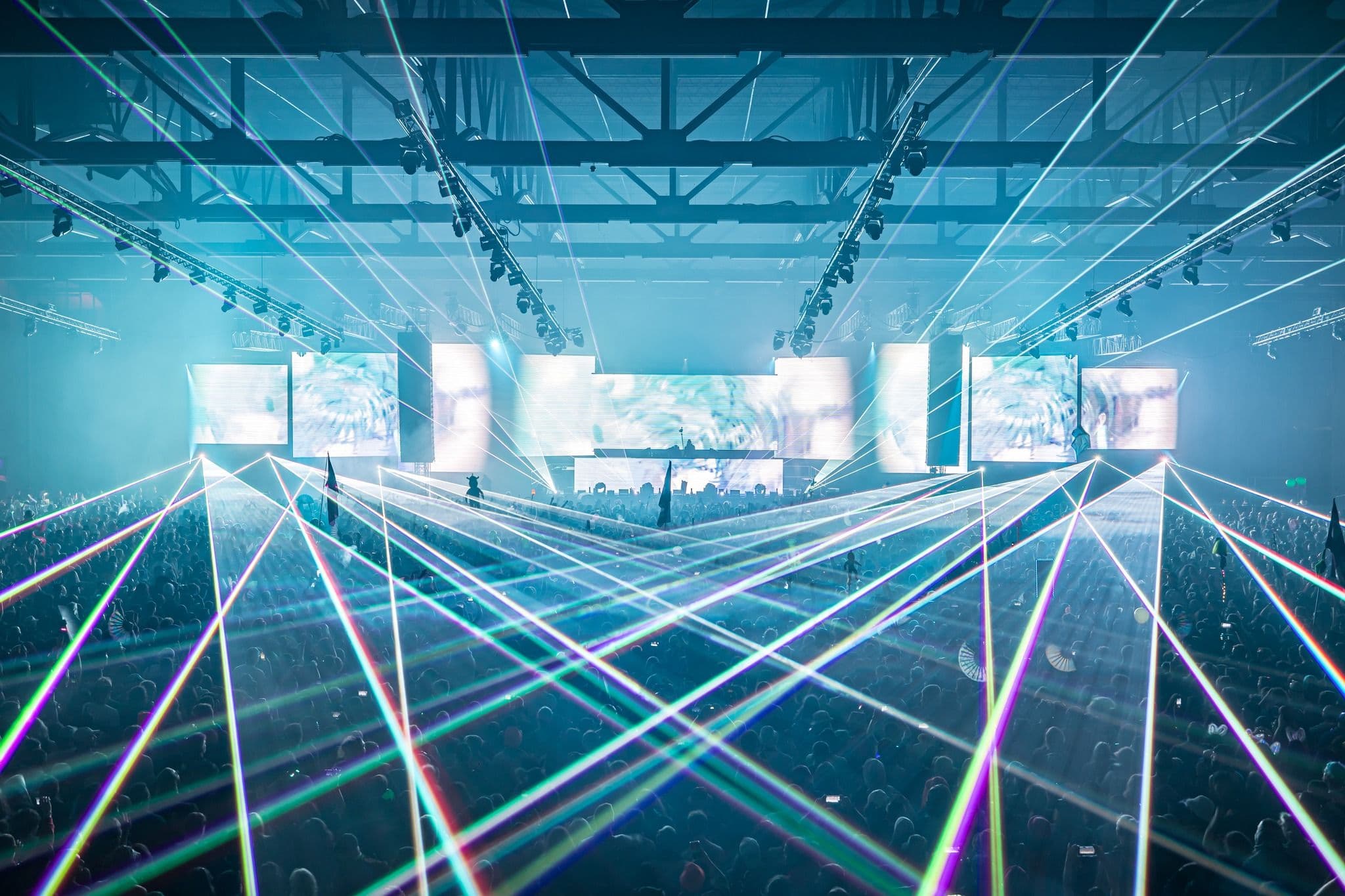 Amenities and Vendors to Explore at LAN